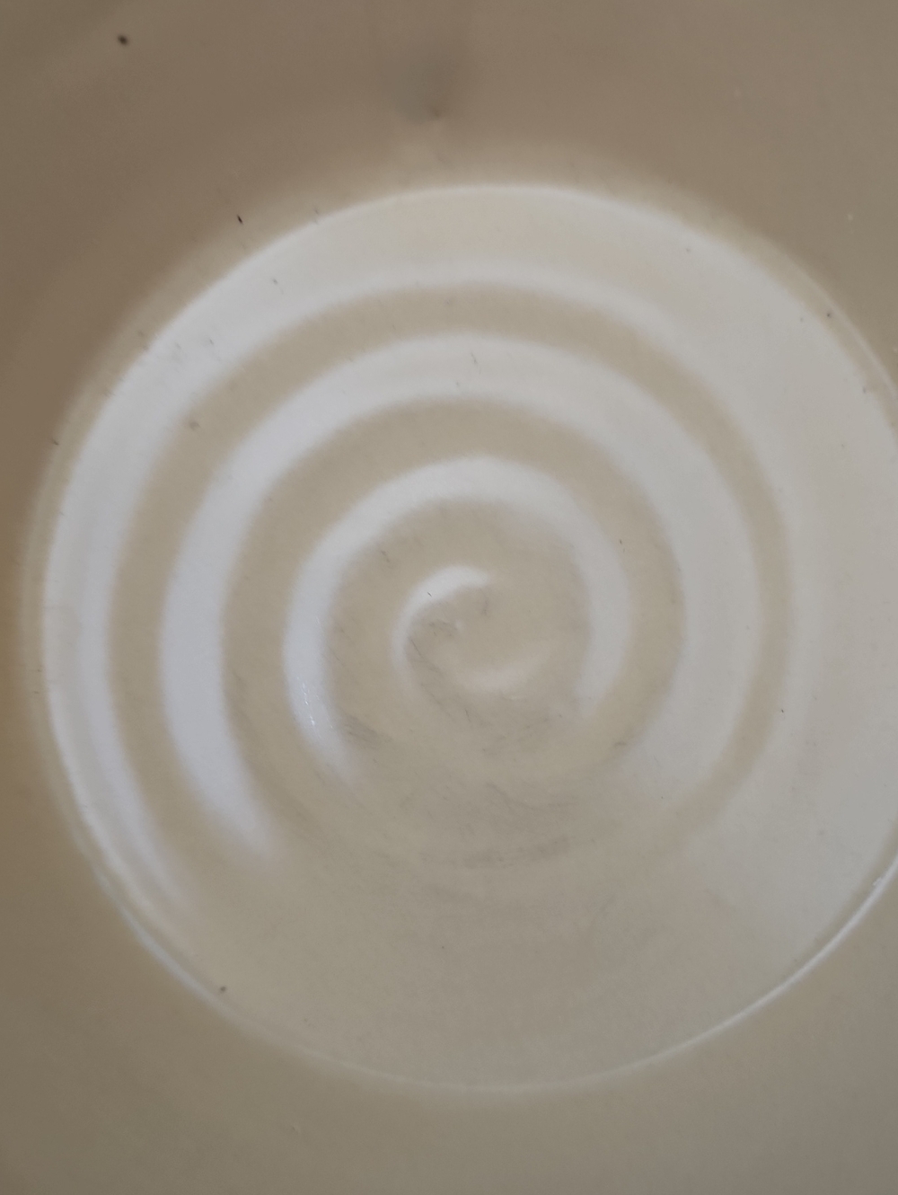 Yellow Ware Beige Ceramic Mixing Bowl - Picture 7 of 7